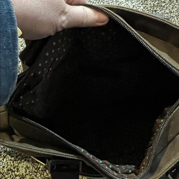 Chala Black and Brown Shoulder Bag with Sunflower Design - Picture 3 of 5